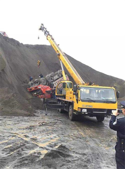 眉县上犹道路救援